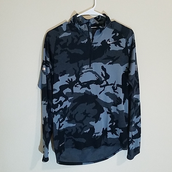 nike running sweater